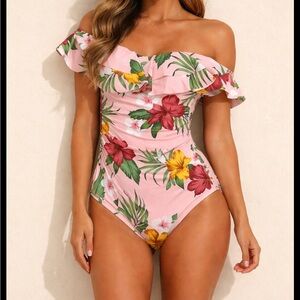 Kona Sol Women's Size Medium 8/10 Double Flounce Ruched One Piece Swimsuit NWT